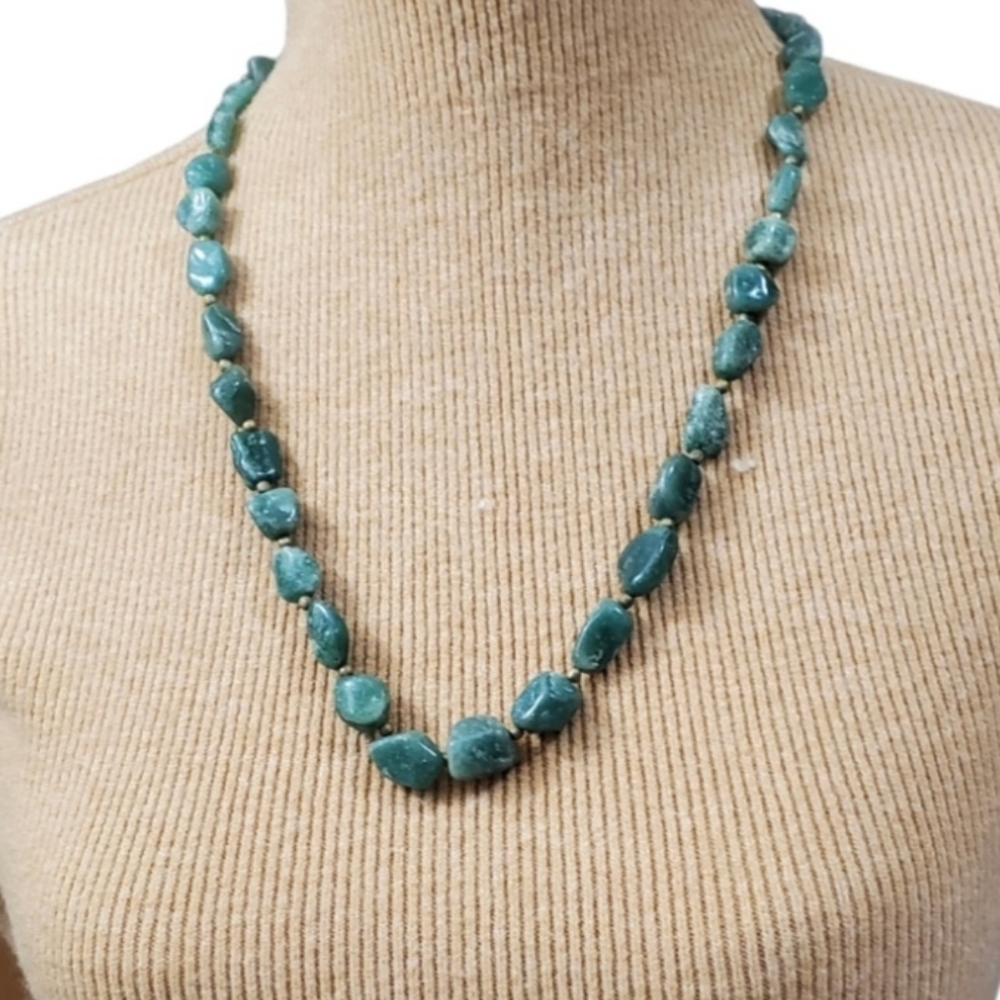 Vtg. Art Deco Green Aventurine Nuggets Necklace